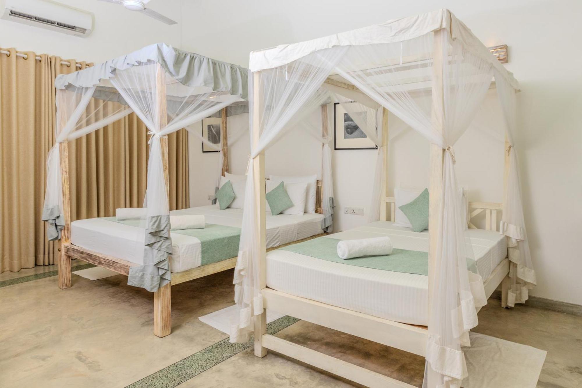 Bed and Breakfast Aurora Unawatuna Exterior foto